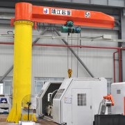 靖起旋臂起重機(jī)的類(lèi)型及操控方式